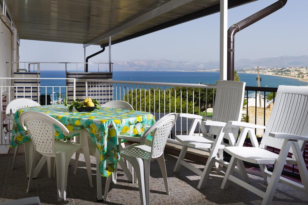 Appartamento Vista Mare Castellammare del Golfo Oda fotoğraf